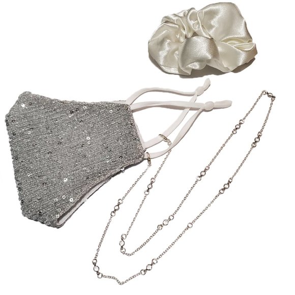 Silver Glitter Mask with chain and scrunchie - Picture 5 of 5